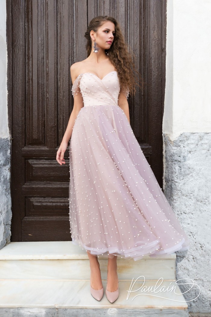 Soft colored  pearl embroidered evening dress  - AIR CASTLES | Paulain