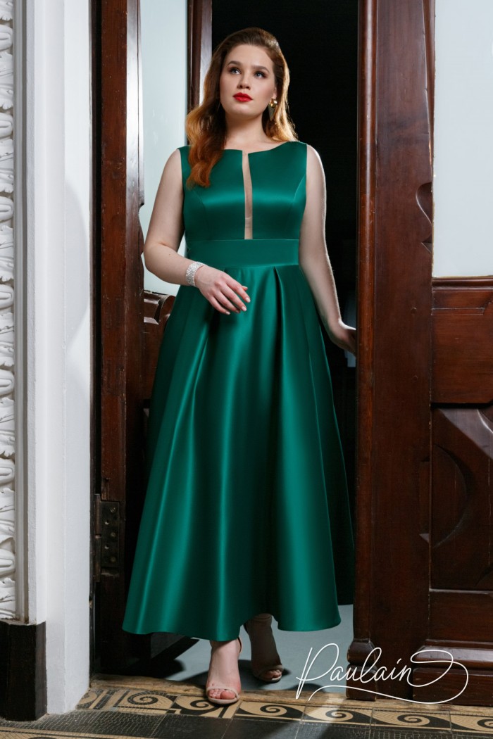 A minimalistic look for special evenings - noble satin in a tea-length dress - REESE Tea | Paulain
