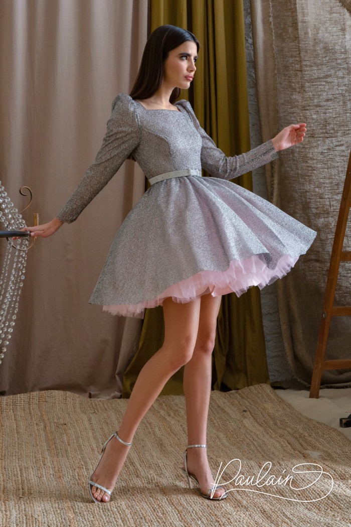 Playful dress with a fluffy mini length skirt with sleeves - FRANKY | Paulain